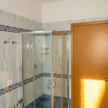 Terrace -m3 Apartment