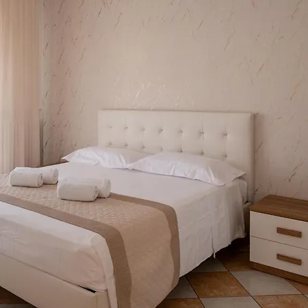 Hola Terrace * Lido di Jesolo